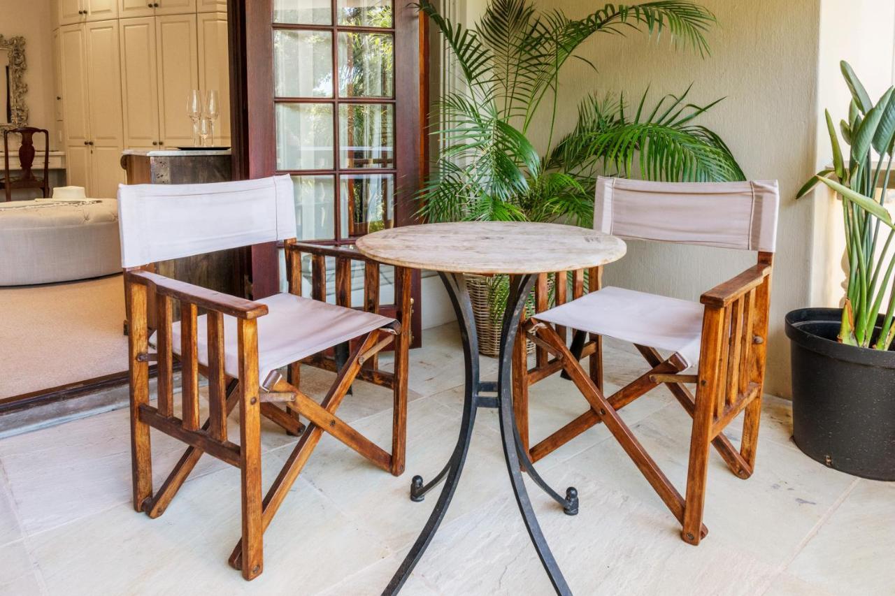 Ibis House Guest house