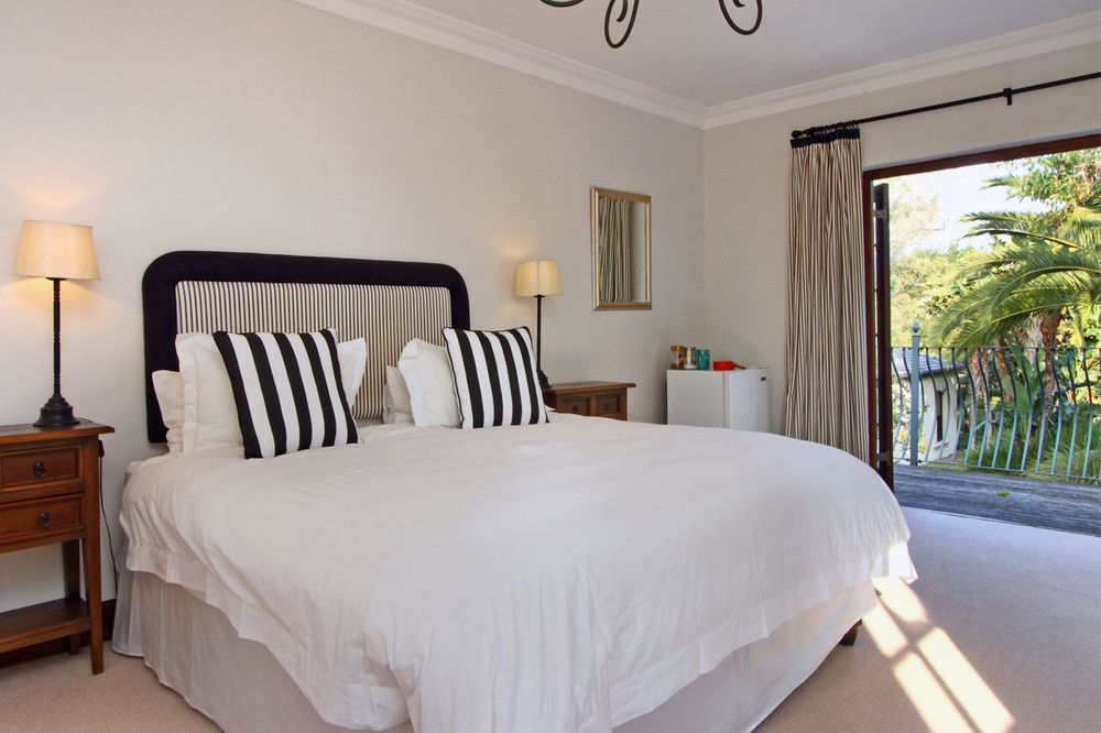 Ibis House