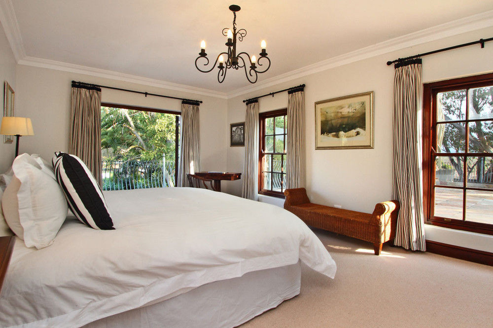 Guest house Ibis House