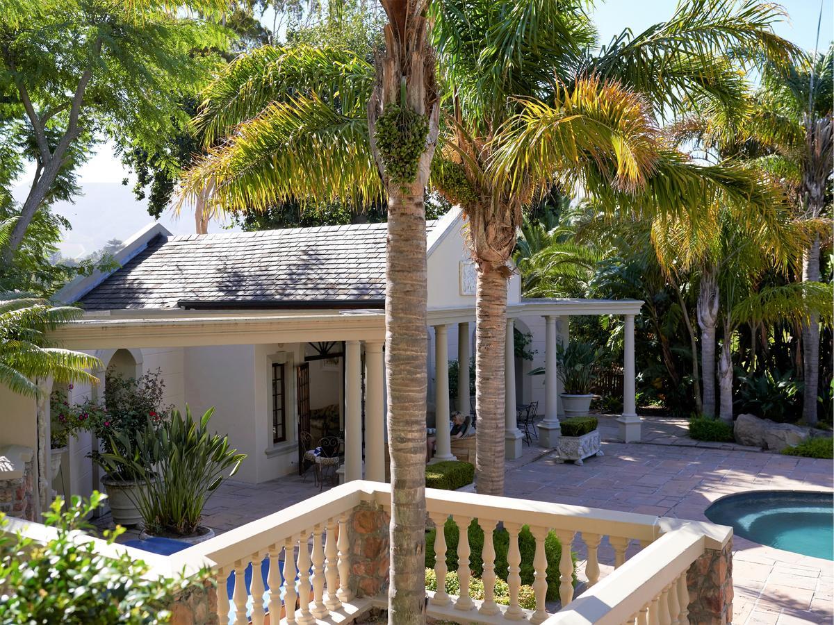 Gasthuis Ibis House 4*