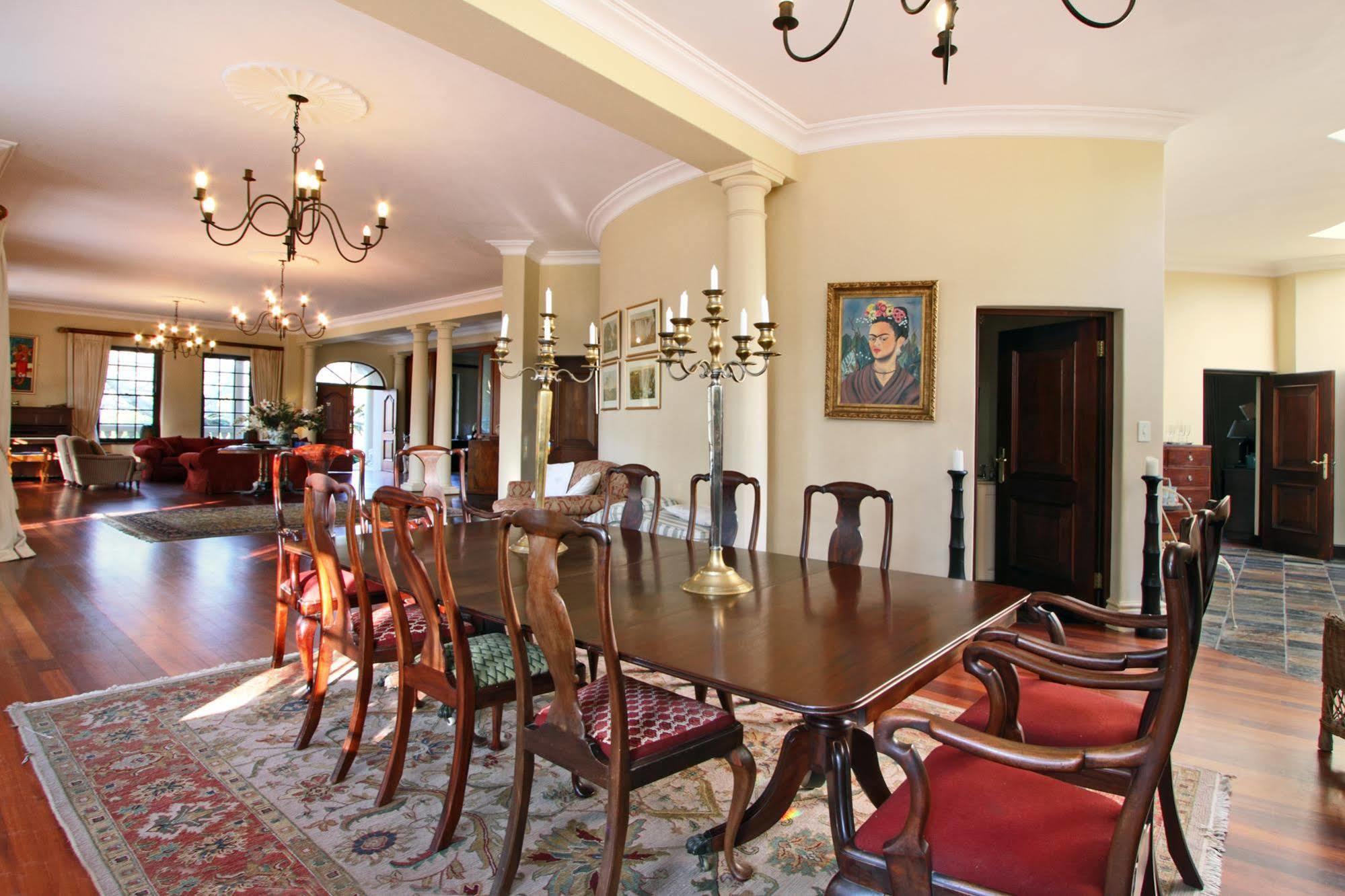 Ibis House 4* Kaapstad